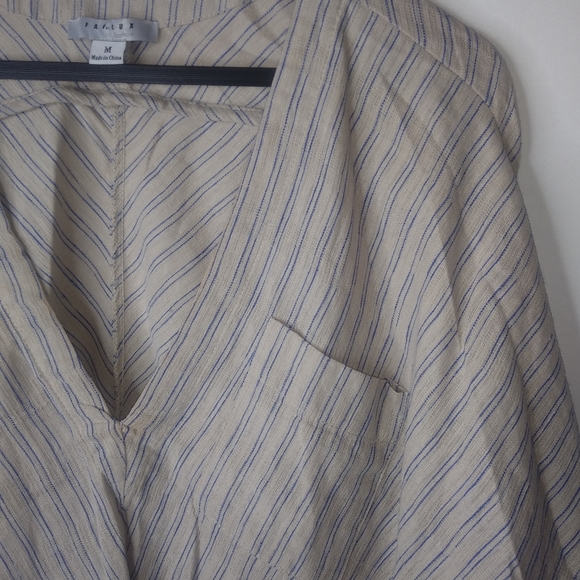 Favlux Fashion M Loose Weave B-Neck Pocketed Top in Beige n Blue - Picture 2 of 6